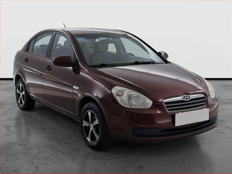 Hyundai Accent - hlavní foto