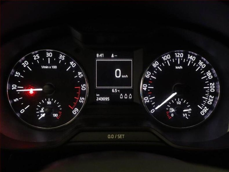 Škoda Octavia - hlavní fotka