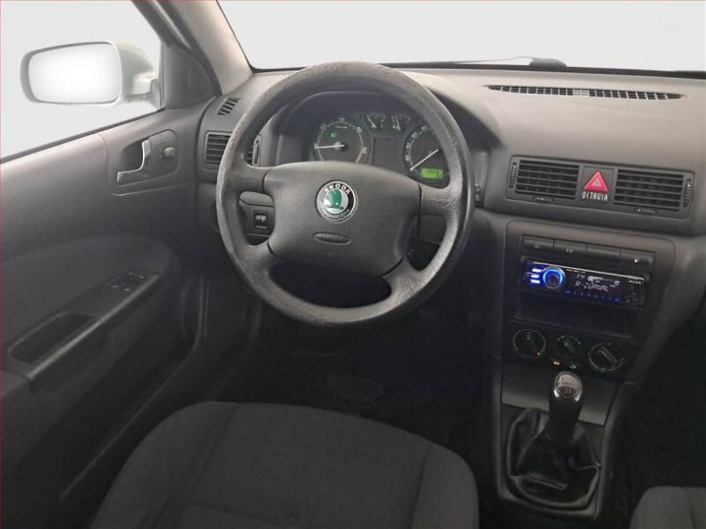 Škoda Octavia - hlavní fotka inzerátu