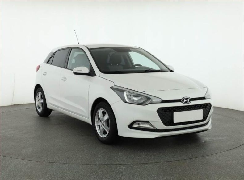 Hyundai i20 - hlavní foto