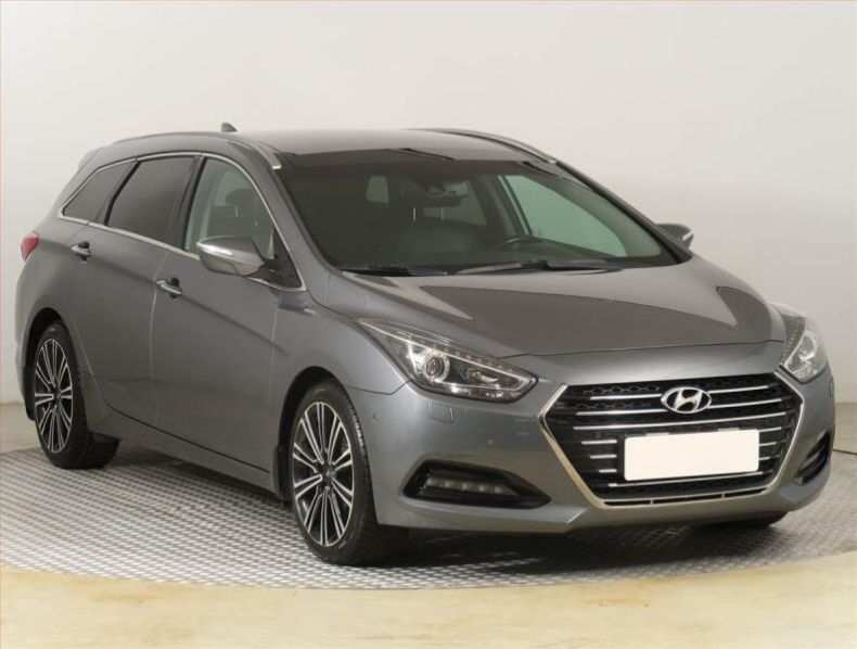 Hyundai i40 - hlavní foto