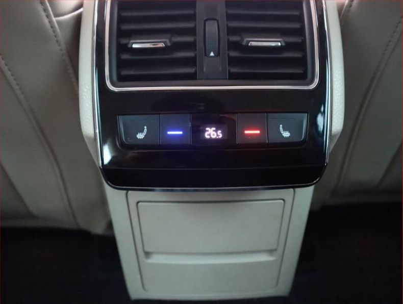 Škoda Superb - hlavní fotka