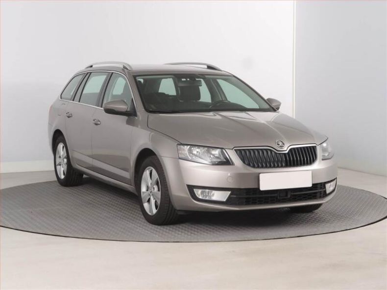 Škoda Octavia - hlavní foto