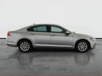Volkswagen Passat - fotka číslo 5