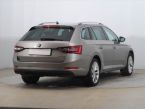 Škoda Superb - fotka číslo 4