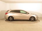 Hyundai i30 - fotka číslo 5