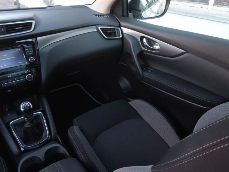 Nissan Qashqai - hlavní fotka