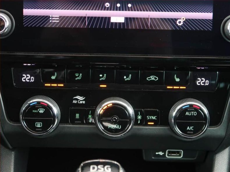 Škoda Octavia - hlavní fotka