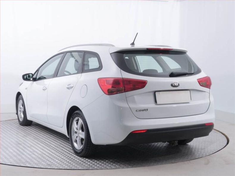 Kia Cee'd - hlavní fotka