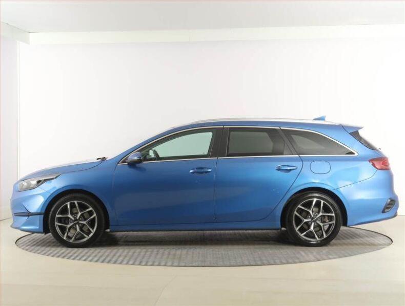 Kia Cee'd - hlavní fotka