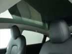 Tesla Model Y - fotka číslo 16