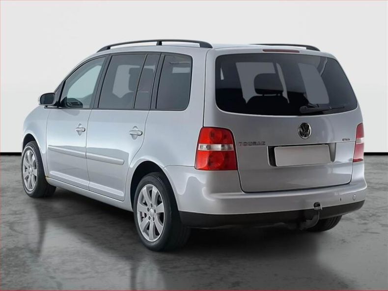 Volkswagen Touran - hlavní fotka