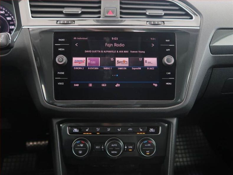 Volkswagen Tiguan - hlavní fotka