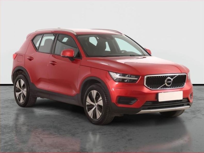 Volvo XC40 - hlavní foto