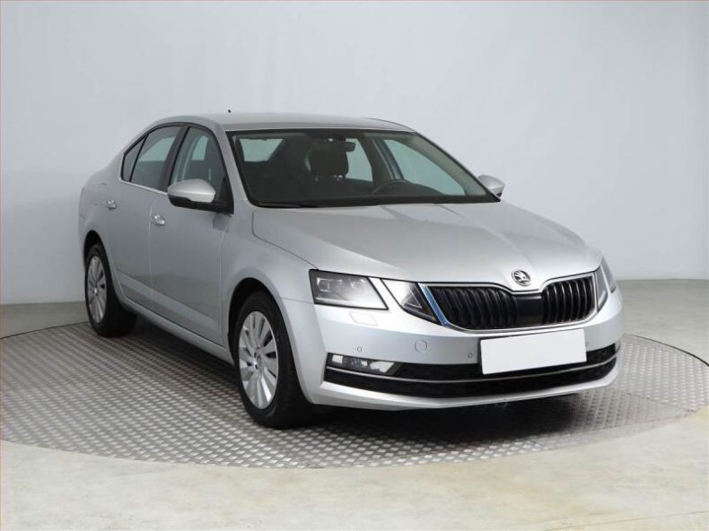 Škoda Octavia - hlavní foto