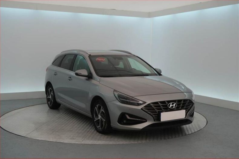 Hyundai i30 - hlavní foto