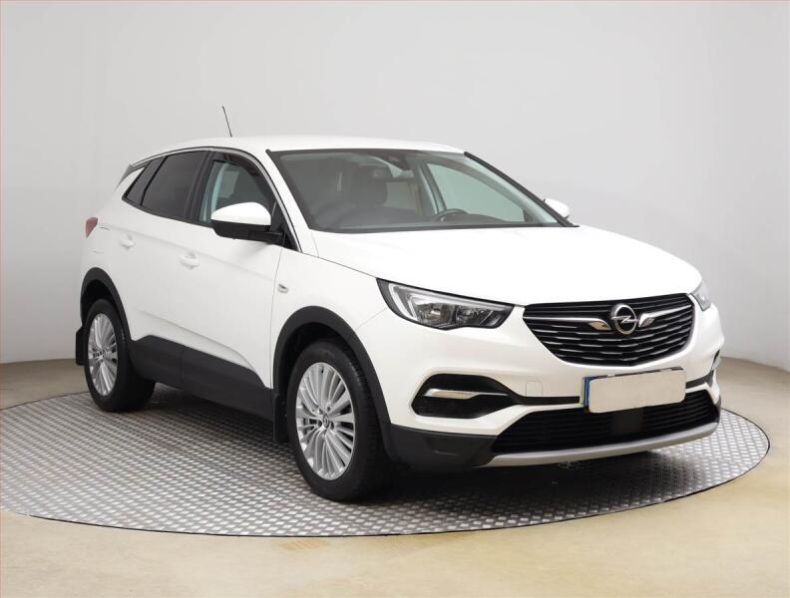 Opel Grandland X - hlavní fotka