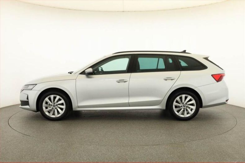 Škoda Octavia - hlavní fotka