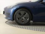 Tesla Model 3 - fotka číslo 13
