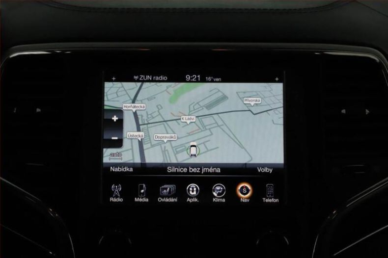 Jeep Grand Cherokee - hlavní fotka