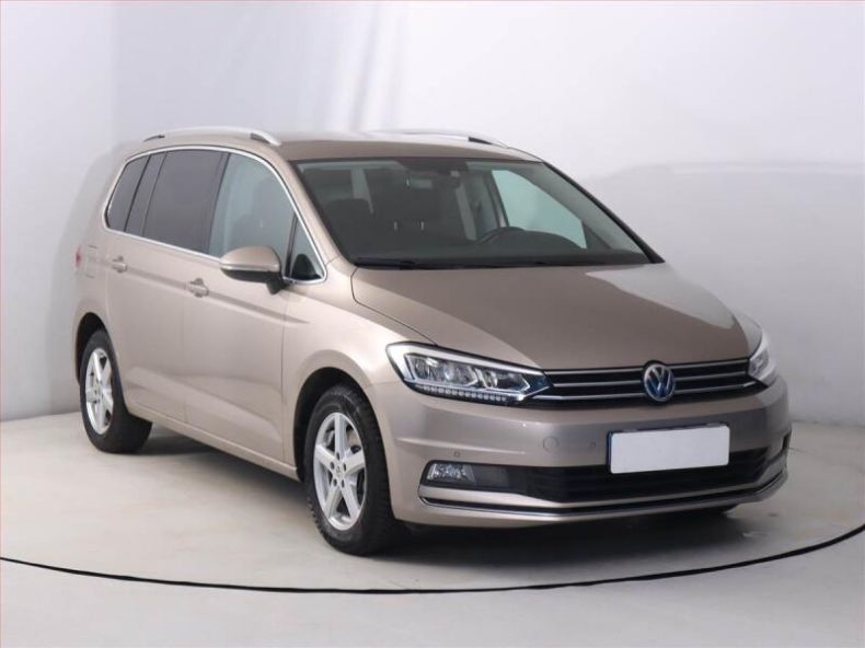 Volkswagen Touran - hlavní foto