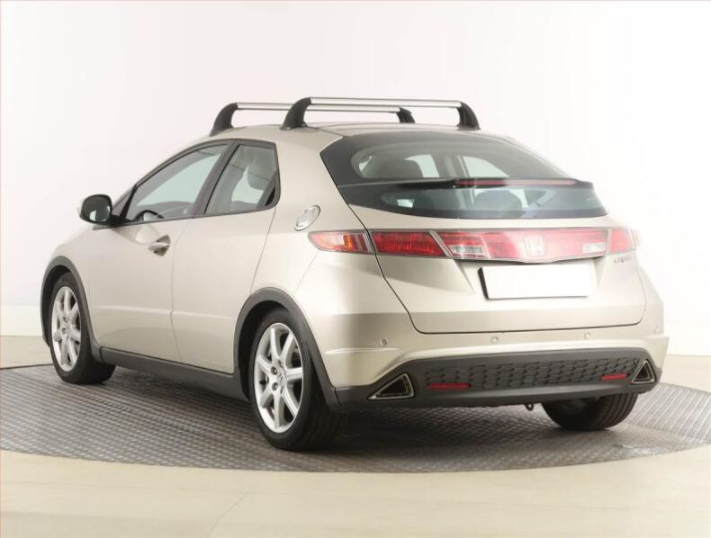 Honda Civic - hlavní fotka