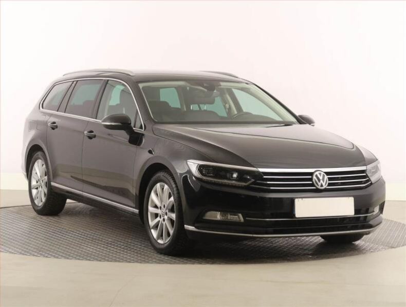 Volkswagen Passat - hlavní foto