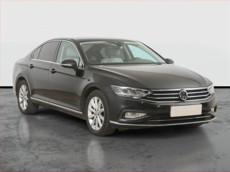 Volkswagen Passat - hlavní foto