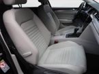 Volkswagen Passat - fotka číslo 8