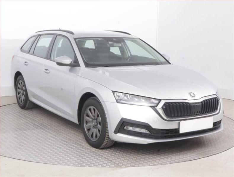 Škoda Octavia - hlavní foto