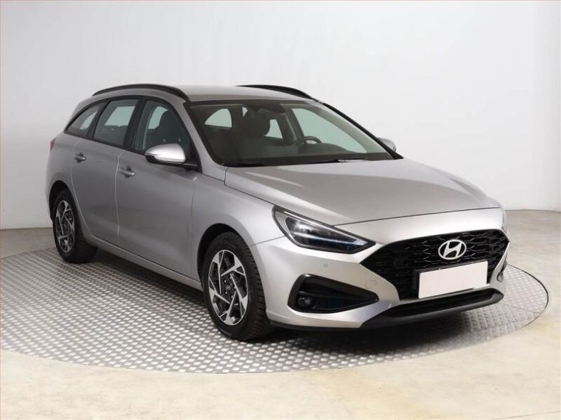 Hyundai i30 - hlavní fotka