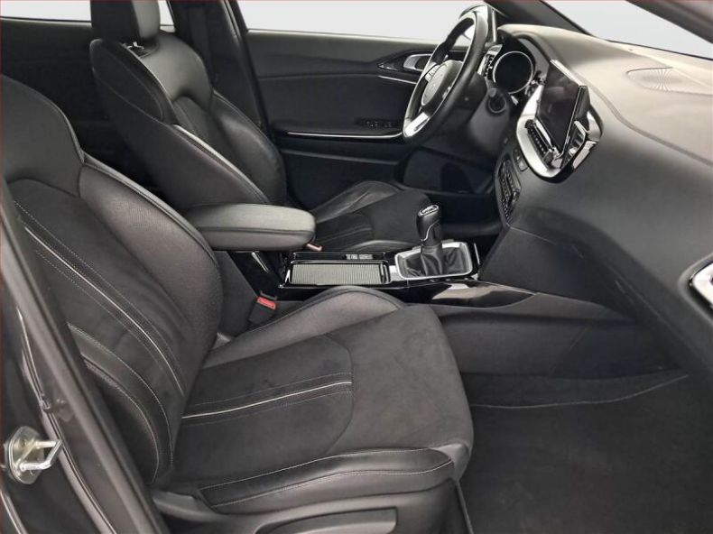 Kia XCeed - hlavní fotka