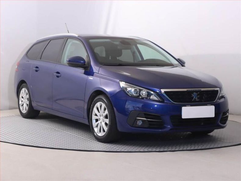 Peugeot 308 - hlavní foto