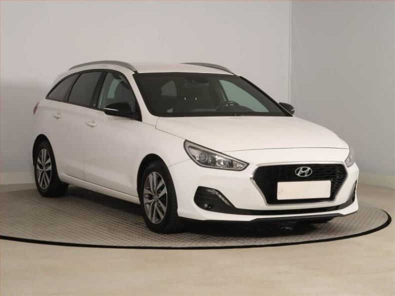 Hyundai i30 - hlavní fotka inzerátu