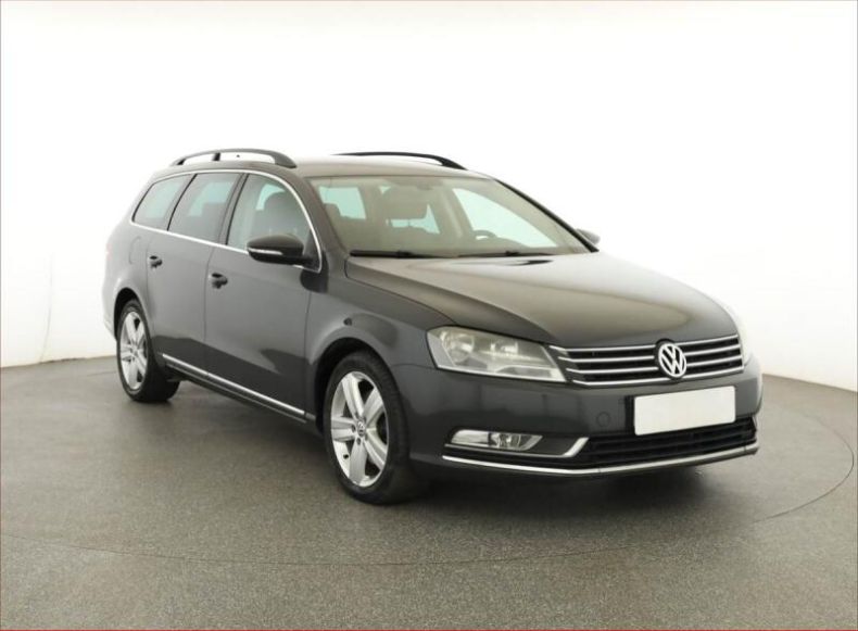 Volkswagen Passat - hlavní foto