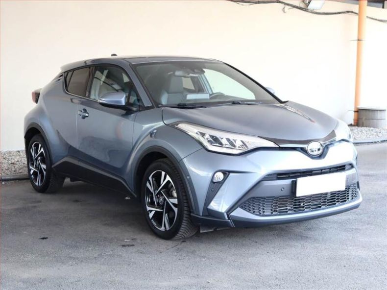 Toyota C-HR - hlavní foto