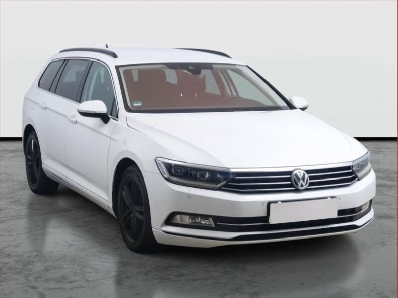 Volkswagen Passat - hlavní fotka inzerátu