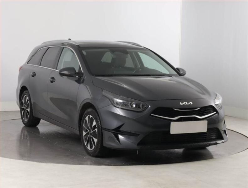 Kia Cee'd - hlavní foto