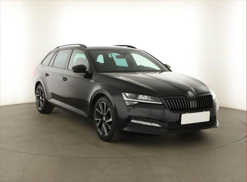 Škoda Superb - hlavní fotka