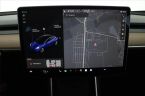 Tesla Model 3 - fotka číslo 8