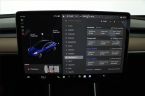 Tesla Model 3 - fotka číslo 12