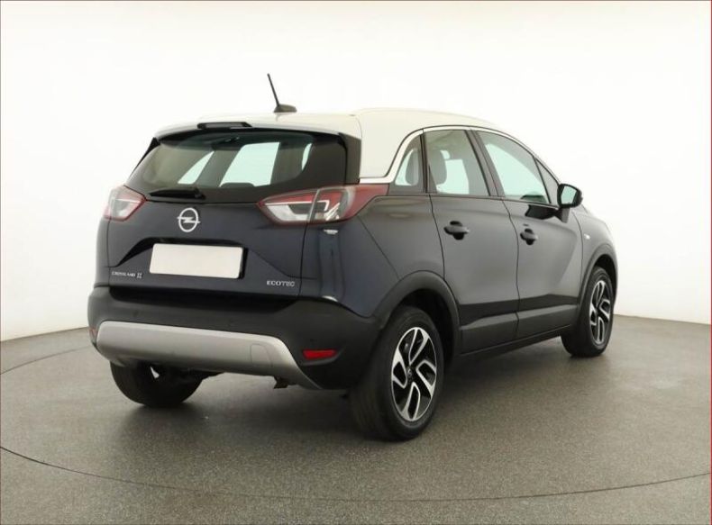 Opel Crossland X - hlavní fotka