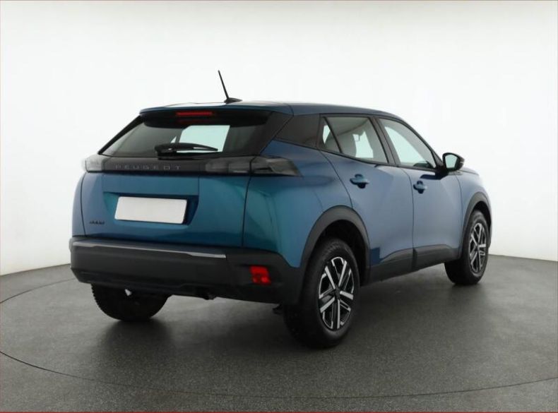 Peugeot 2008 - hlavní fotka