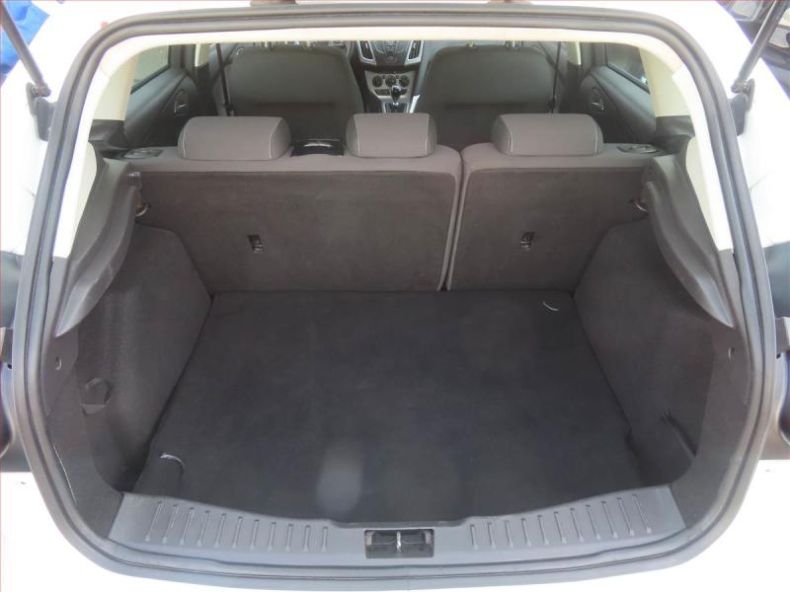 Ford Focus - hlavní fotka