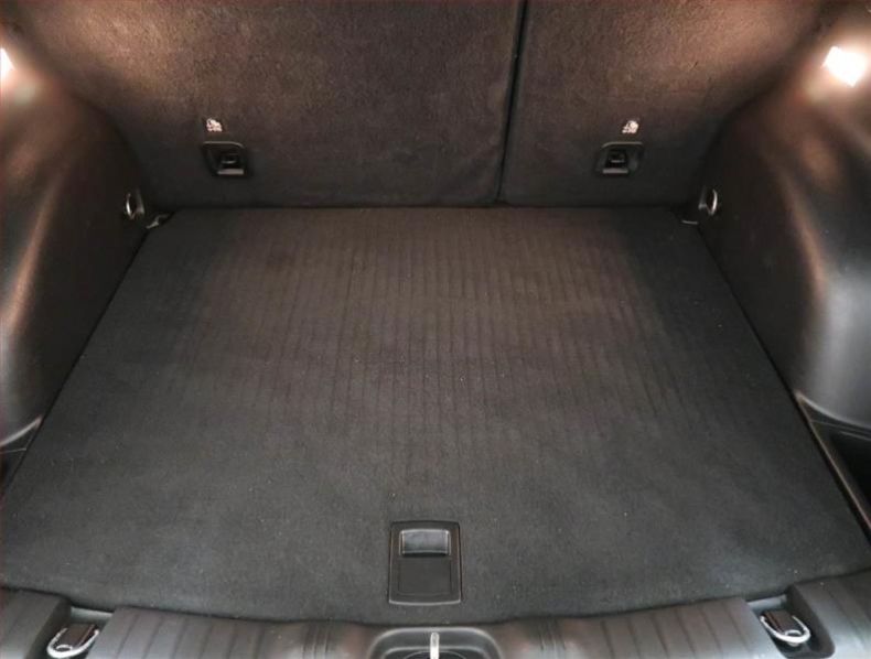 Jeep Compass - hlavní fotka