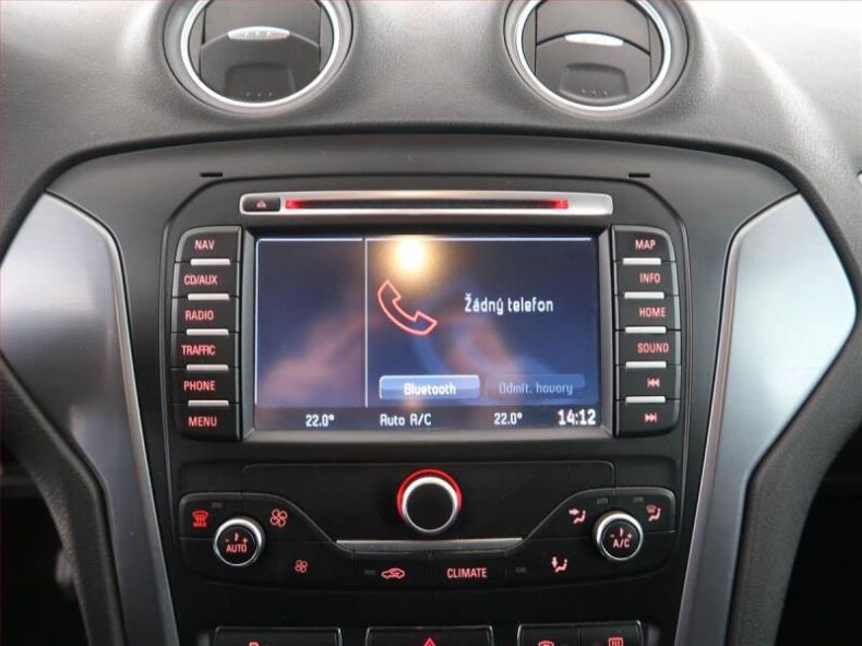 Ford Mondeo - hlavní fotka