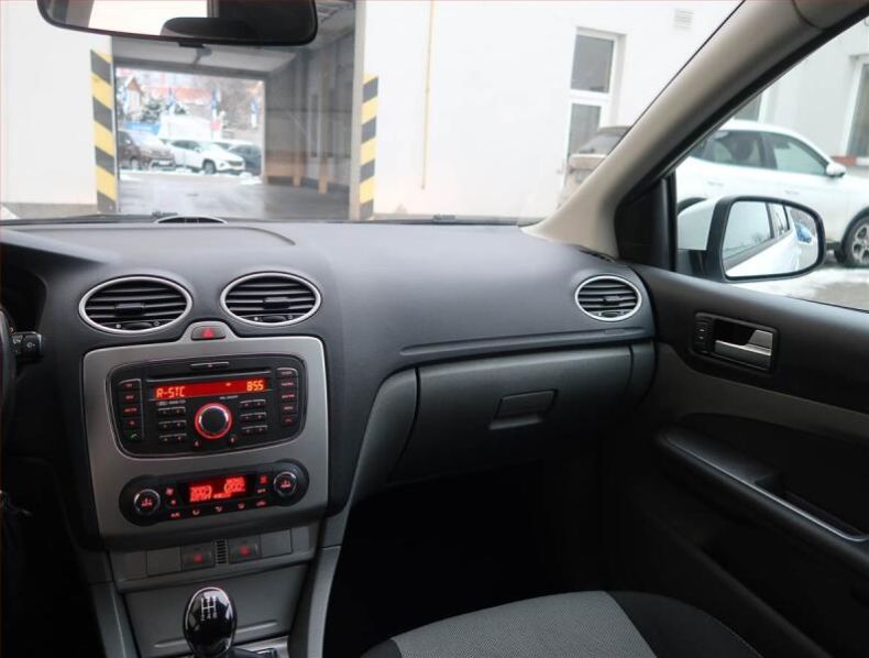 Ford Focus - hlavní fotka