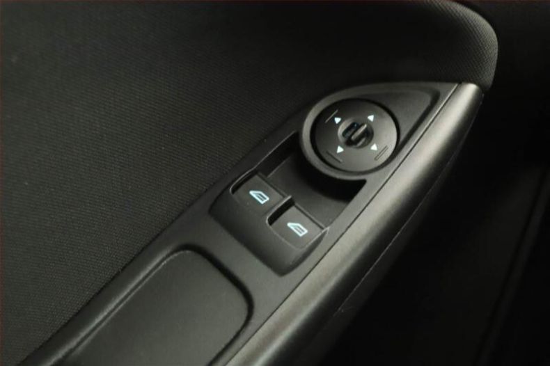 Ford Focus - hlavní fotka