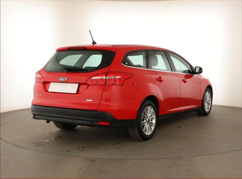 Ford Focus - hlavní fotka