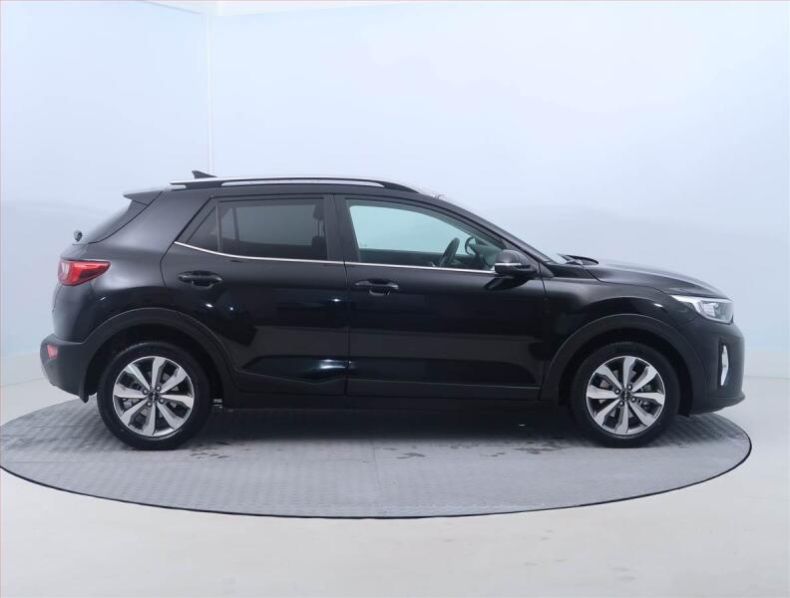 Kia Stonic - hlavní fotka